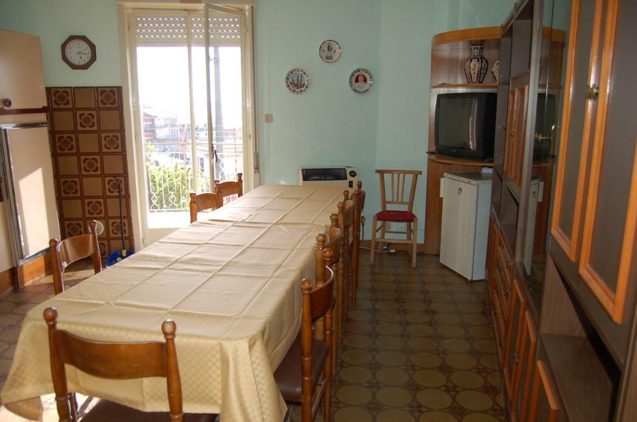 Appartamento Turistico Maletto Luaran gambar